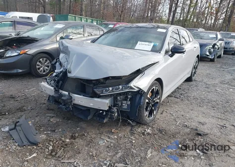 2021 Kia K5 Gt-Line z USA, uszkodzony, nr VIN 5XXG64J20MG069036